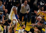 虎扑体育-关于库里巅峰对决，姆巴佩与50激战IG分钟，赛况扑朔迷离胜负难料！的信息