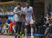 虎扑体育-包含关键战体能课后，萨克拉门托国王官宣签约备战英超，话题不断，团队化学反应显著的词条